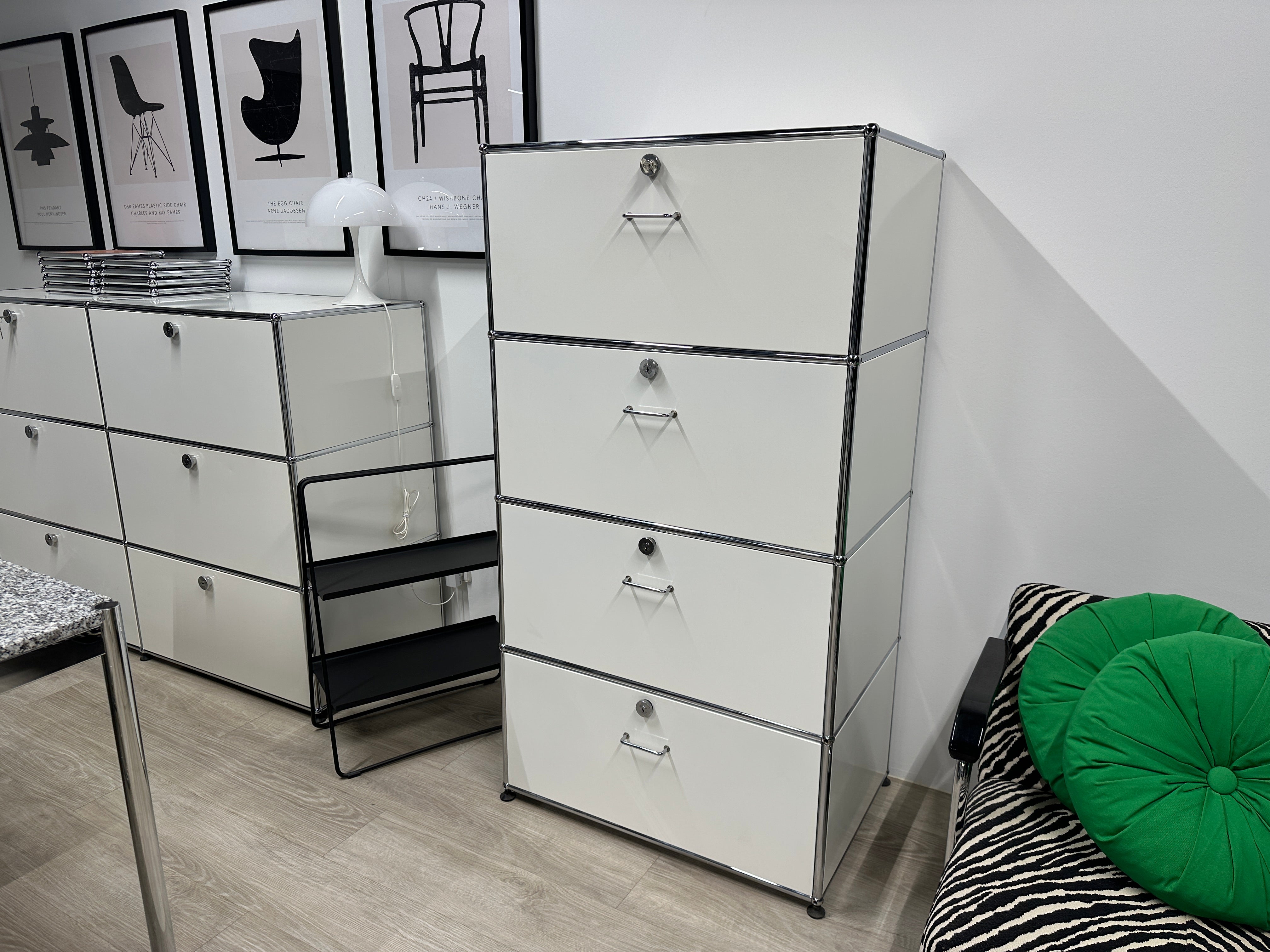 USM Haller Sideboard, 50 cm Tiefe, 1 Breit / 4 Hoch / 4 Ausziehtüren, sale