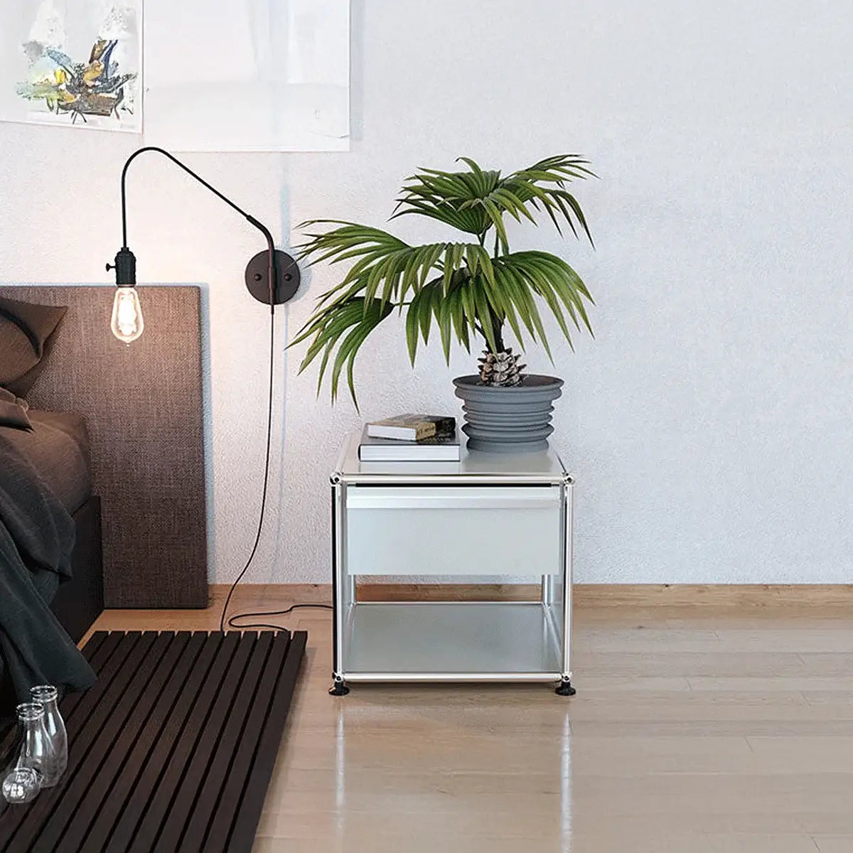 USM Haller Nachttisch in Lichtgrau mit Schublade und Ablageboden – klar und modern