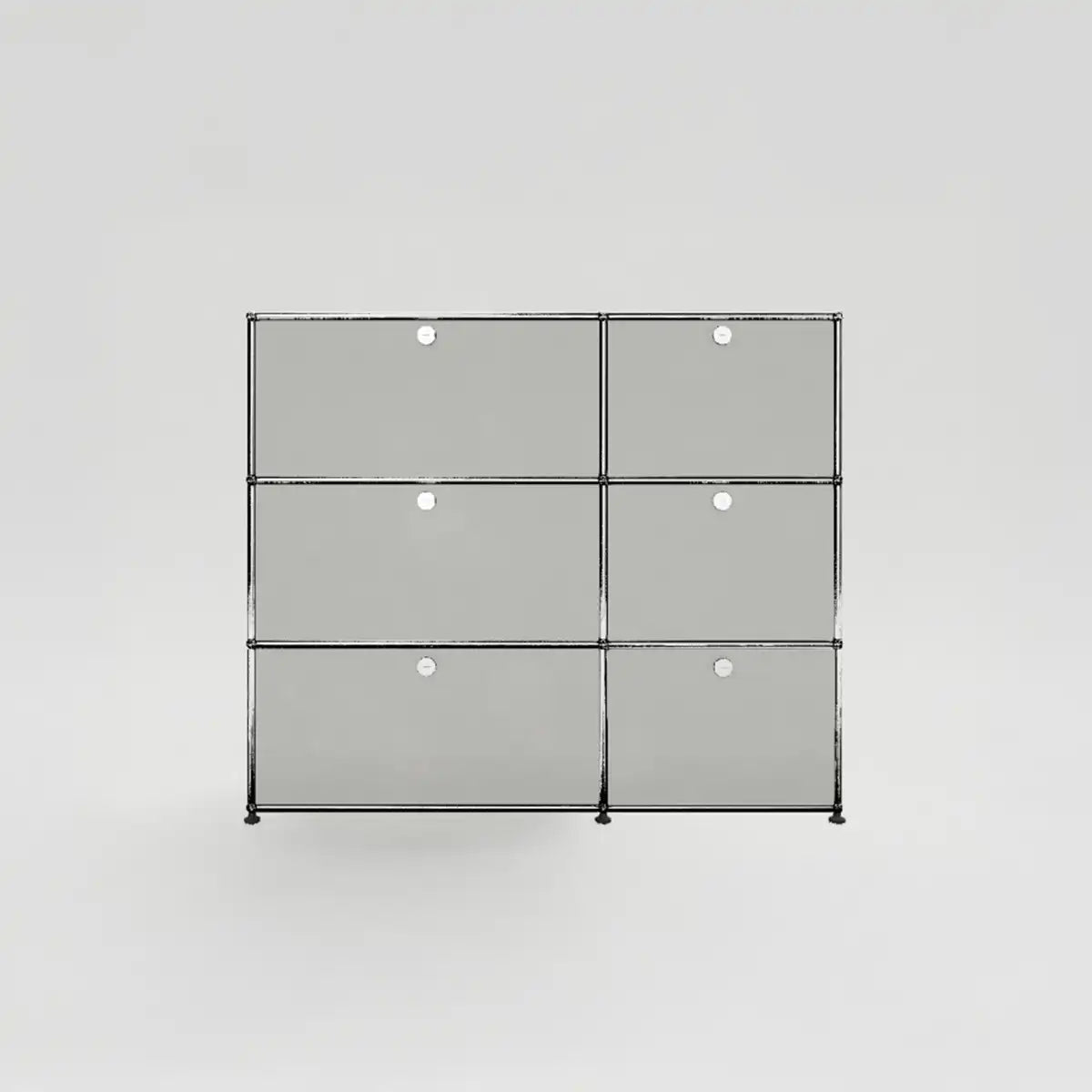 Studioaufnahme: USM Haller Sideboard hellgrau, praezises Raster, 1 1/2 breit und 3 hoch
