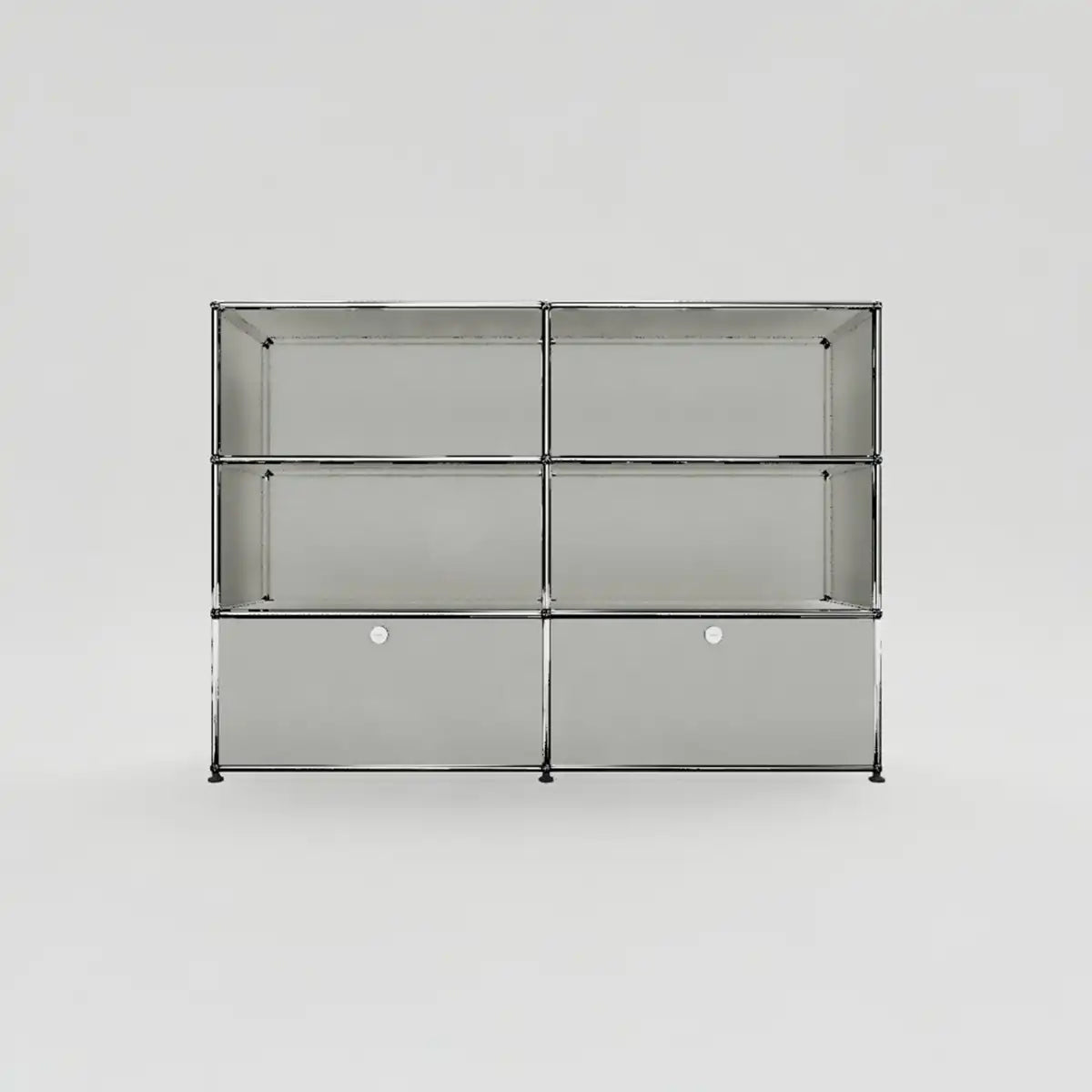 USM Haller Sideboard in Lichtgrau mit offener und geschlossener Stauraumlösung