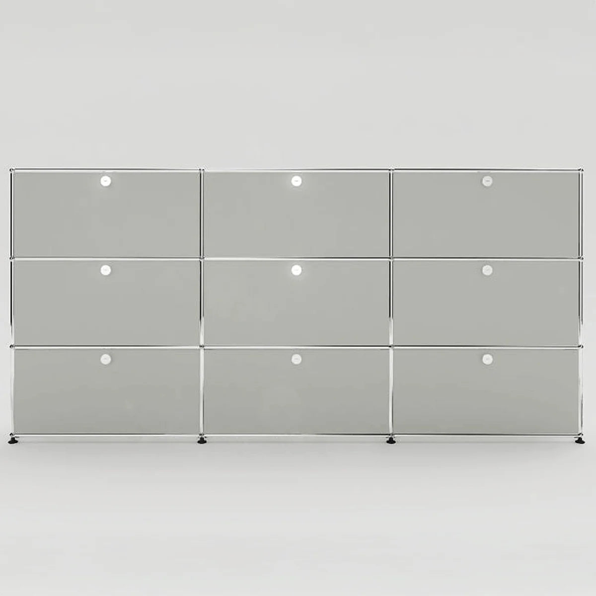 USM Haller Highboard 3 Breit 3 Hoch 9 Klapptüren in Lichtgrau, Frontansicht