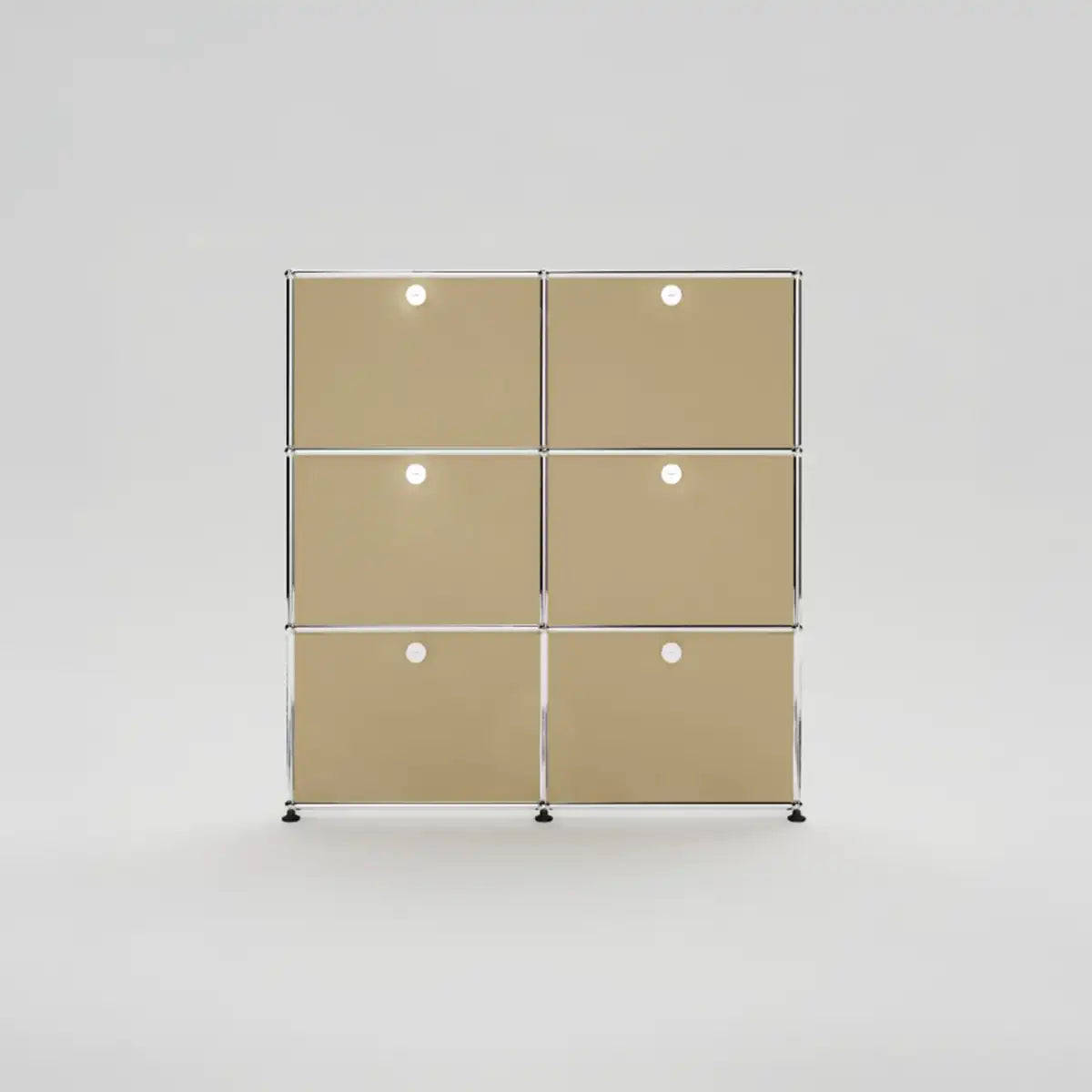 USM Haller Sideboard in Beige mit sechs Klapptüren Studioaufnahme