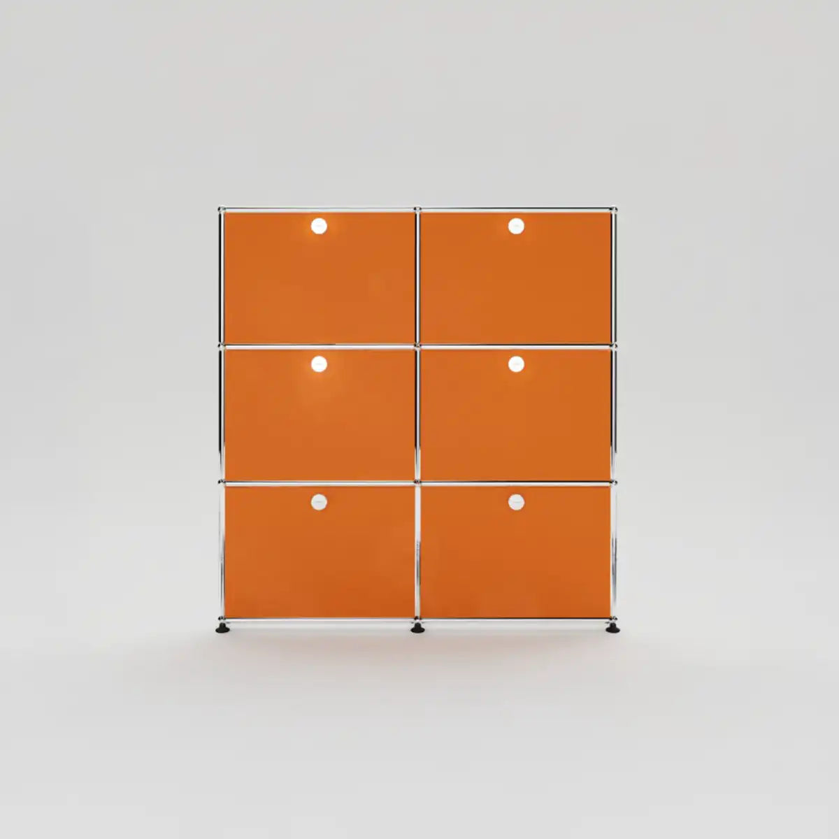 USM Haller Sideboard mit sechs Klapptüren in Reinorange Studioaufnahme
