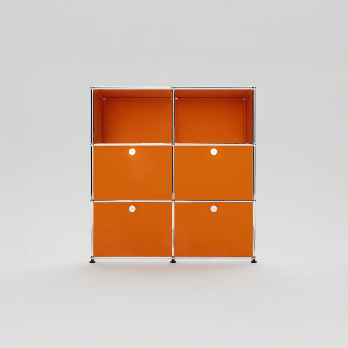 USM Haller Sideboard mit vier Klapptüren in Reinorange Studioaufnahme