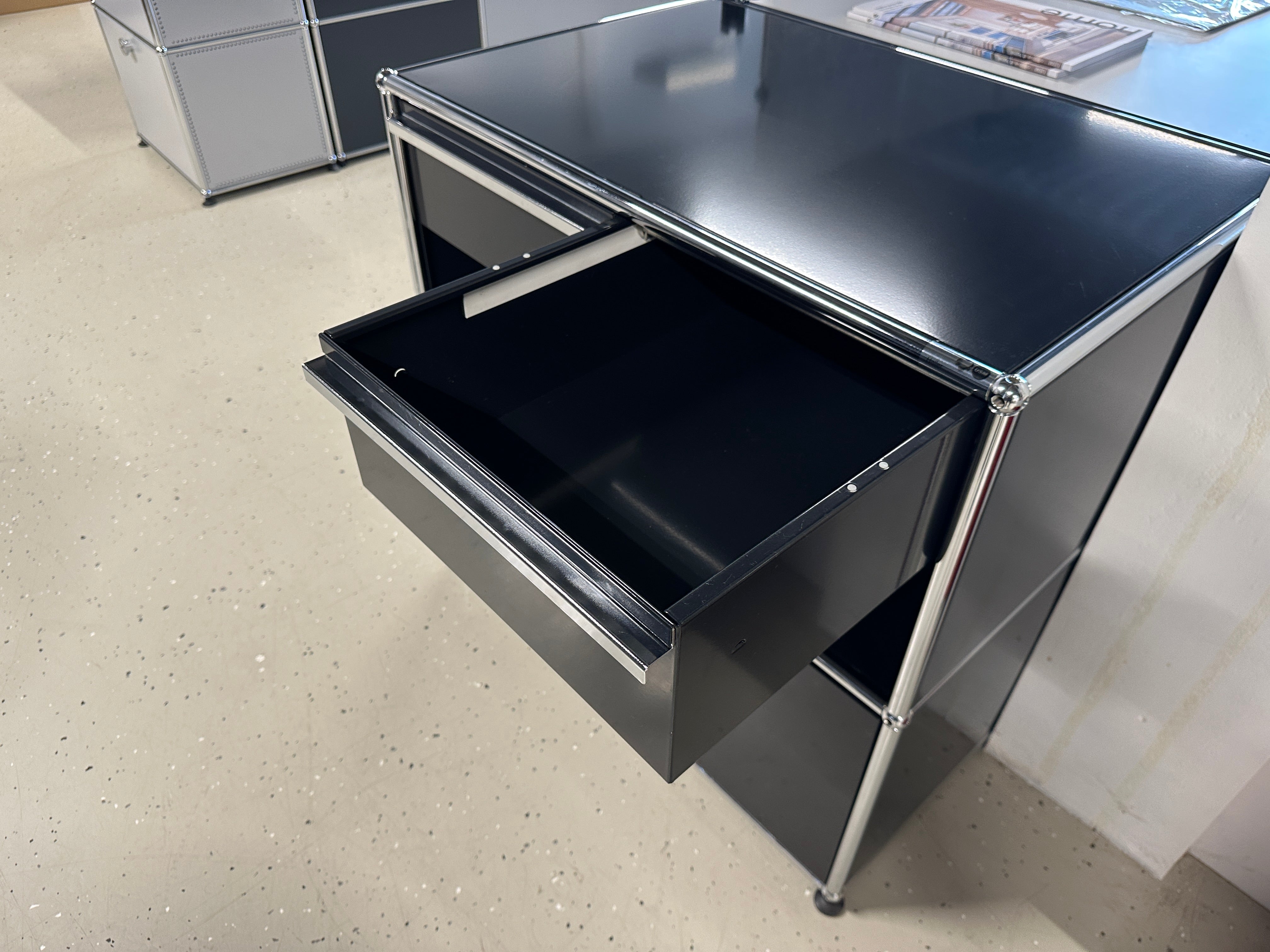 USM Haller Sideboard schwarz, sale