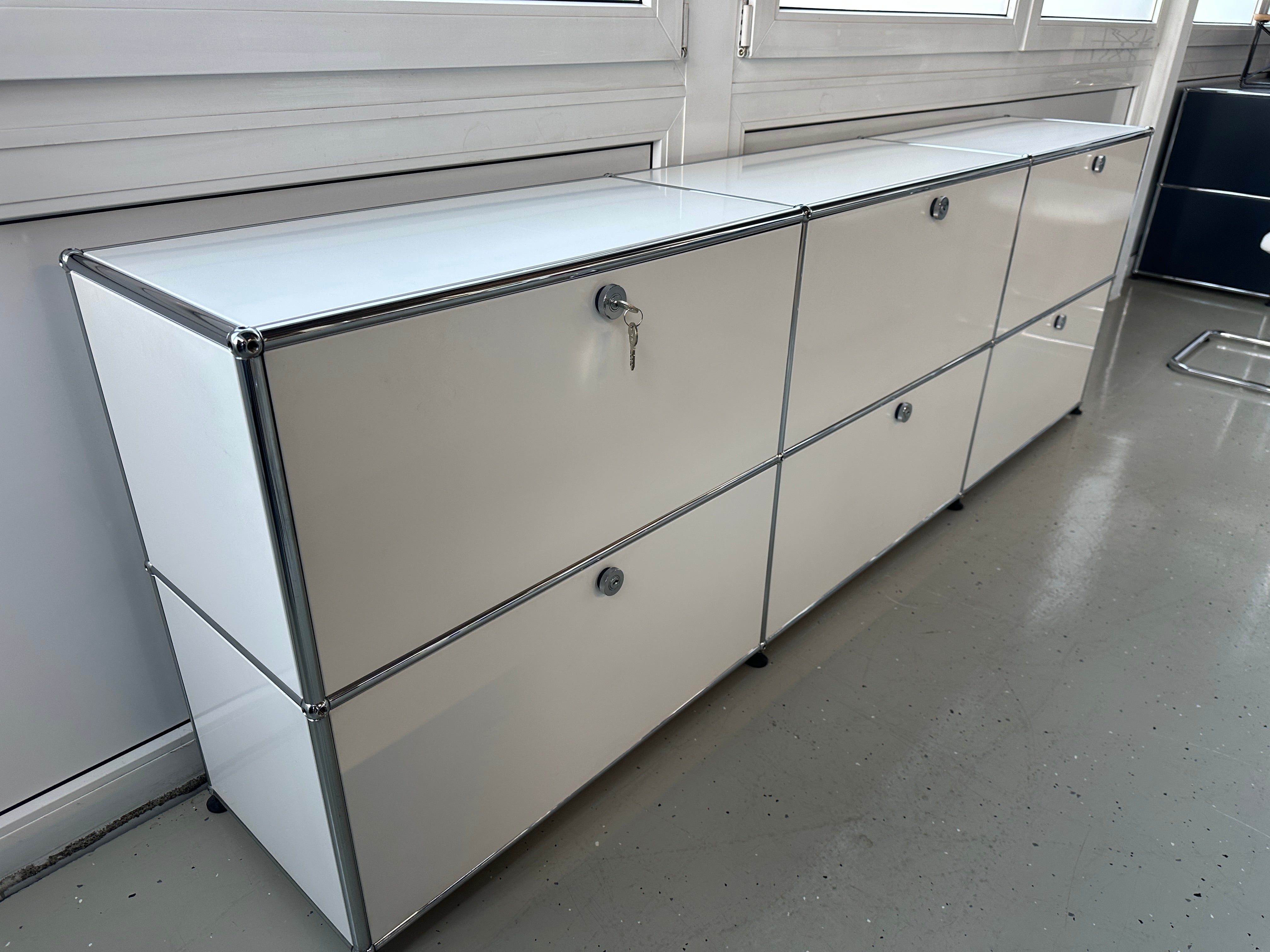 USM Haller Sideboard 3 Breit / 2 Hoch / 6 Klapptüren, sale