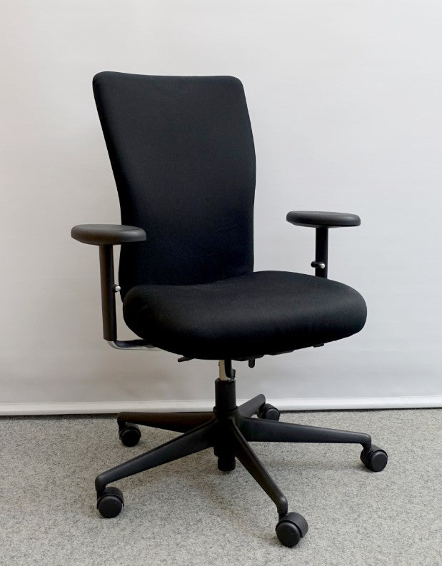 Vitra T-Chair Bürodrehstuhl in schwarz