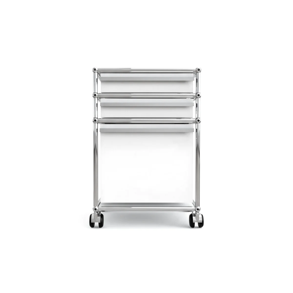 USM Haller Rollcontainer vor weißen Hintergrund in einer Studioaufnahme