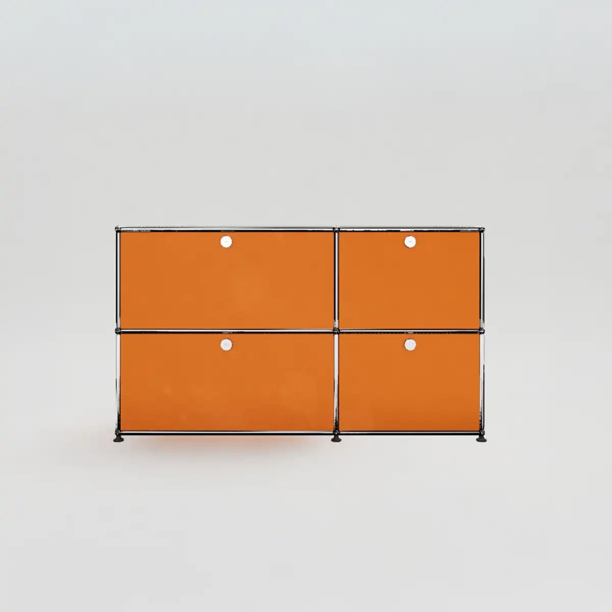 USM Haller Sideboard in reinorange mit vier Klapptüren