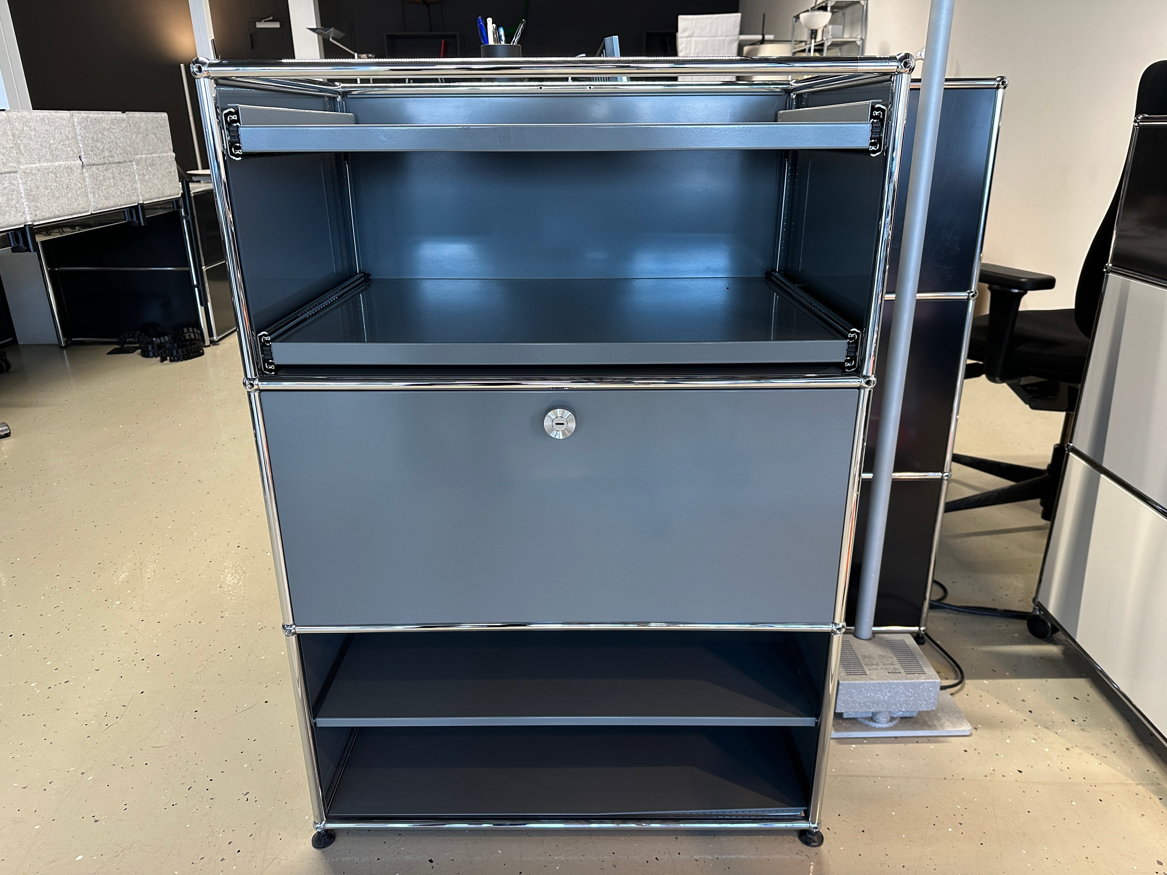 USM Haller Counter / Tresen, sale