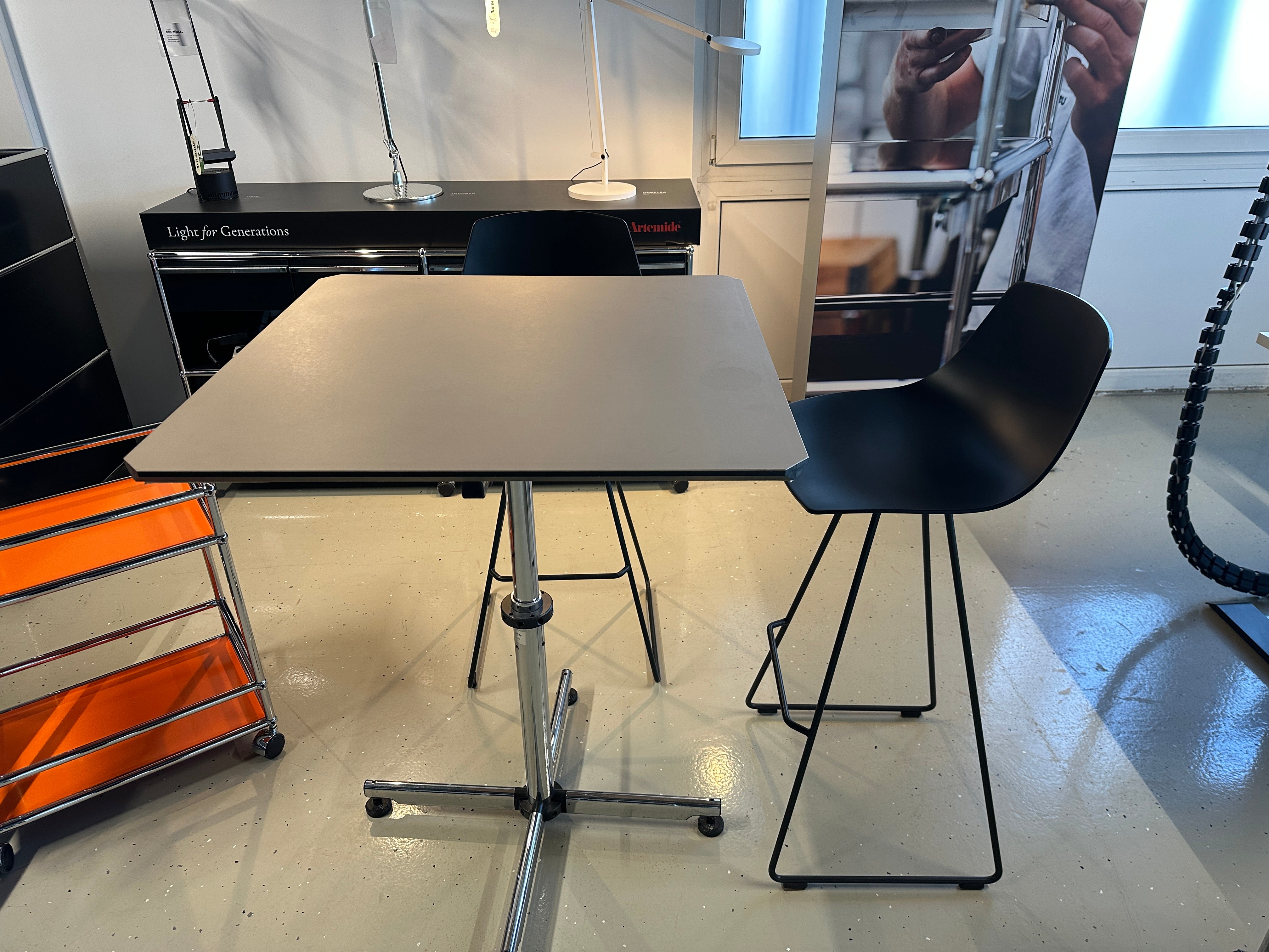 USM Haller Kitos Steh-Tisch, sale