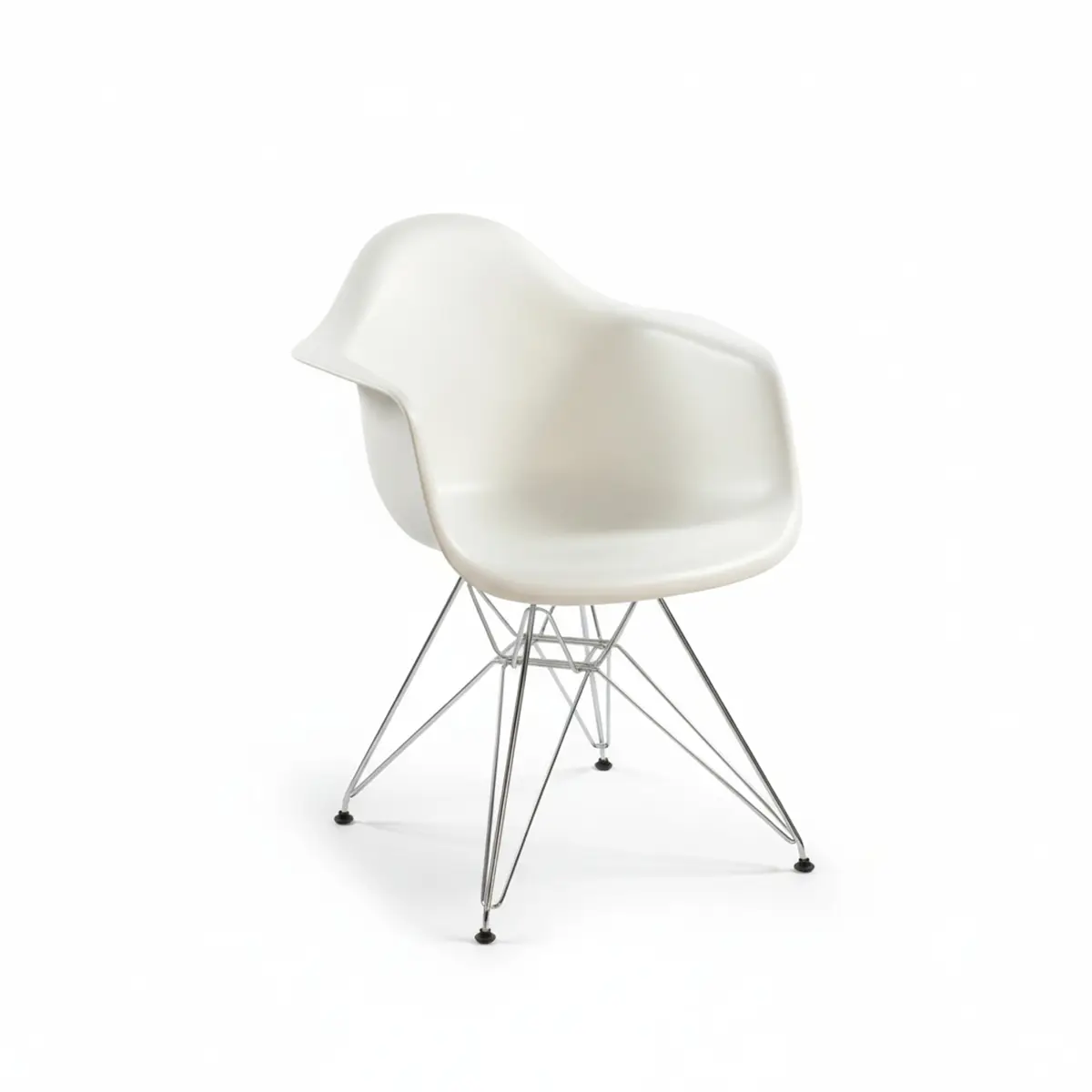 Vitra Eames Plastic Chair DAR