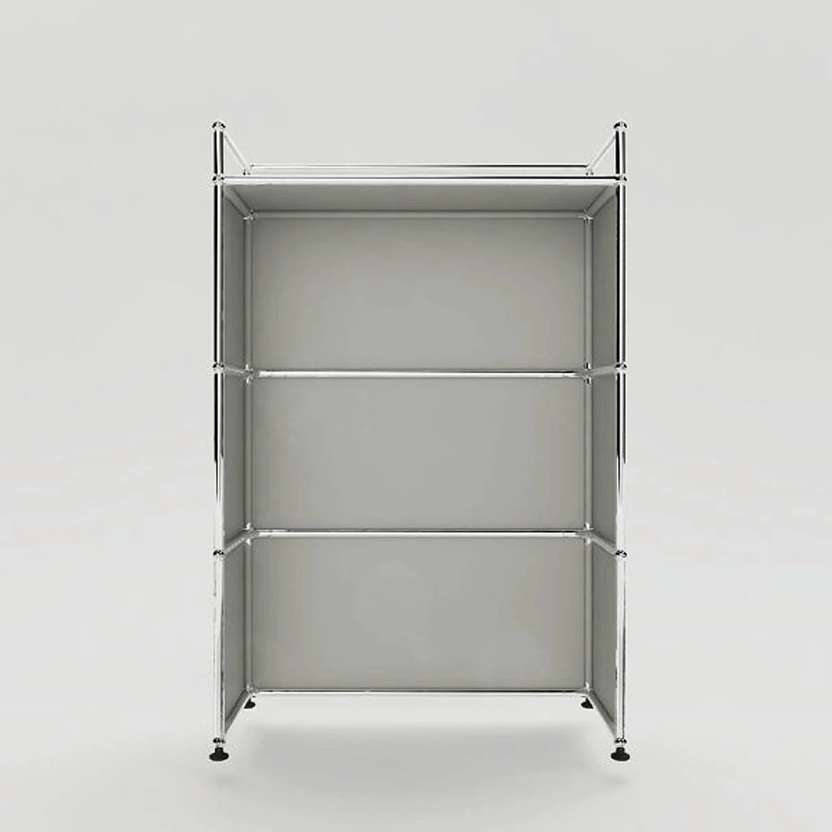USM Haller Stehpult I in Lichtgrau, studiofotografiert mit klarer Innenstruktur