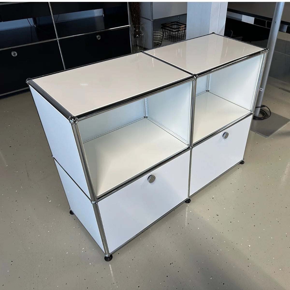 USM Haller Sideboard 2 Breit 50 / 2 Hoch / 2 Klapptüren, sale