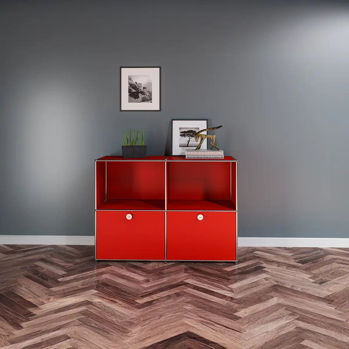 Rotes USM Haller Sideboard mit 2 Klapptüren und verchromtem Rahmen