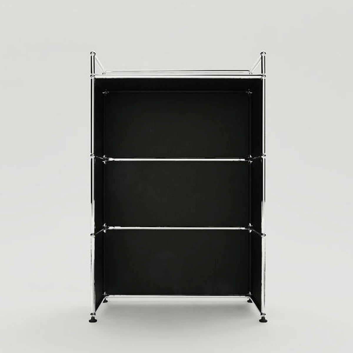 USM Haller Stehpult in Schwarz, Innenansicht mit drei Ebenen für Ordner und Notizen