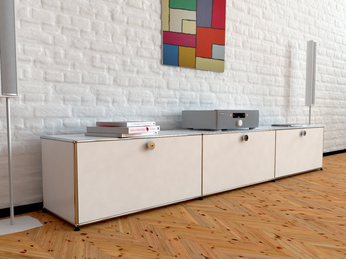 USM Haller Lowboard 3 Breit / 1 Hoch / 3 Klapptüren
