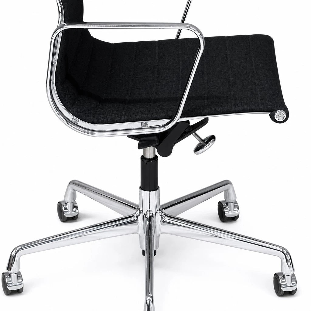 Vitra Alu-Chair EA 117 Hopsak, schwarz