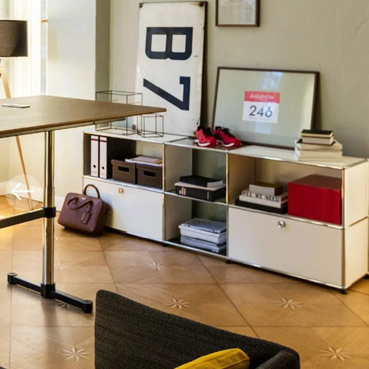 USM Kitos Tisch 175x75 cm, Kunstharz, Perlgrau