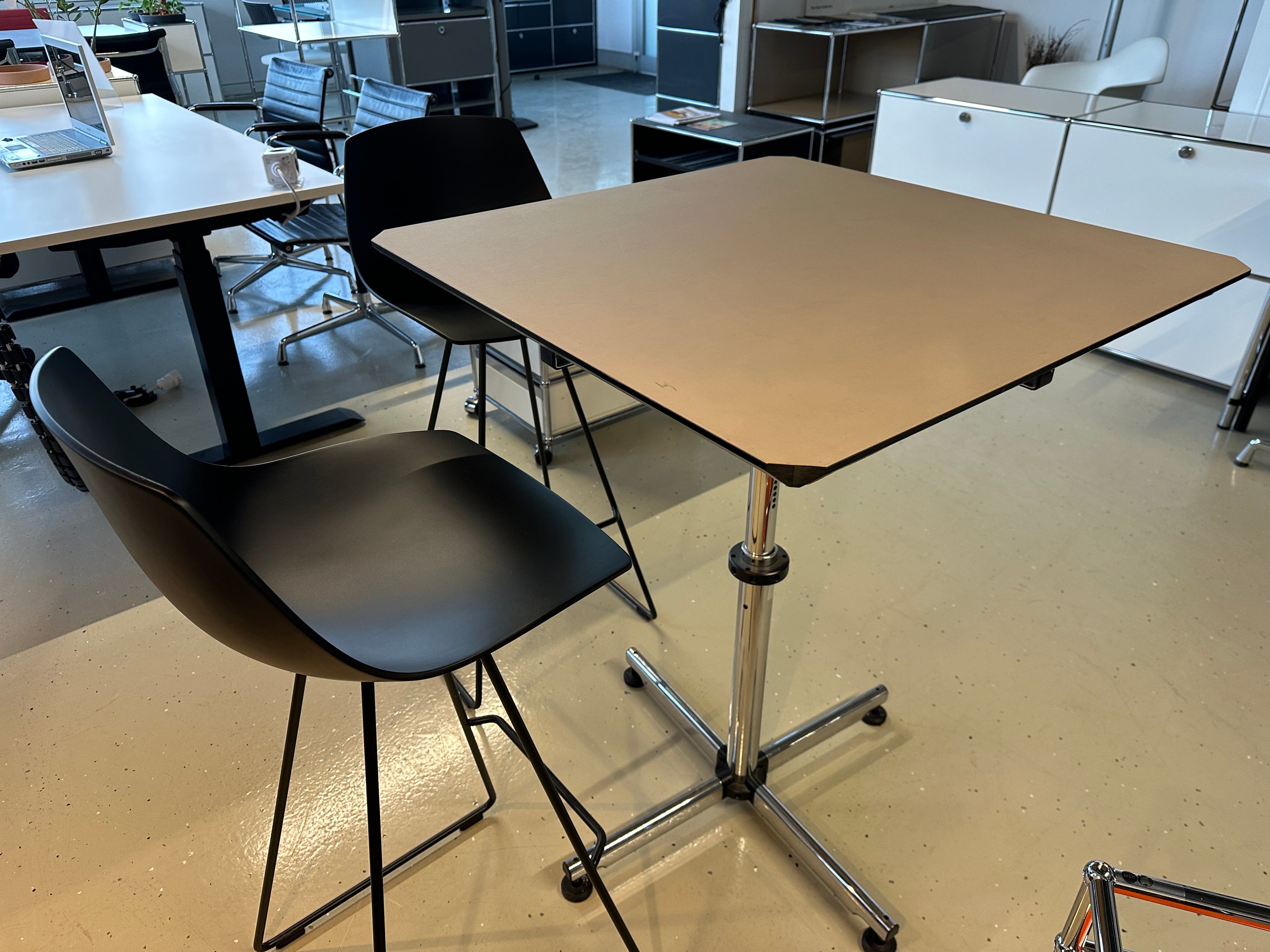 USM Haller Kitos  Steh-Tisch, sale