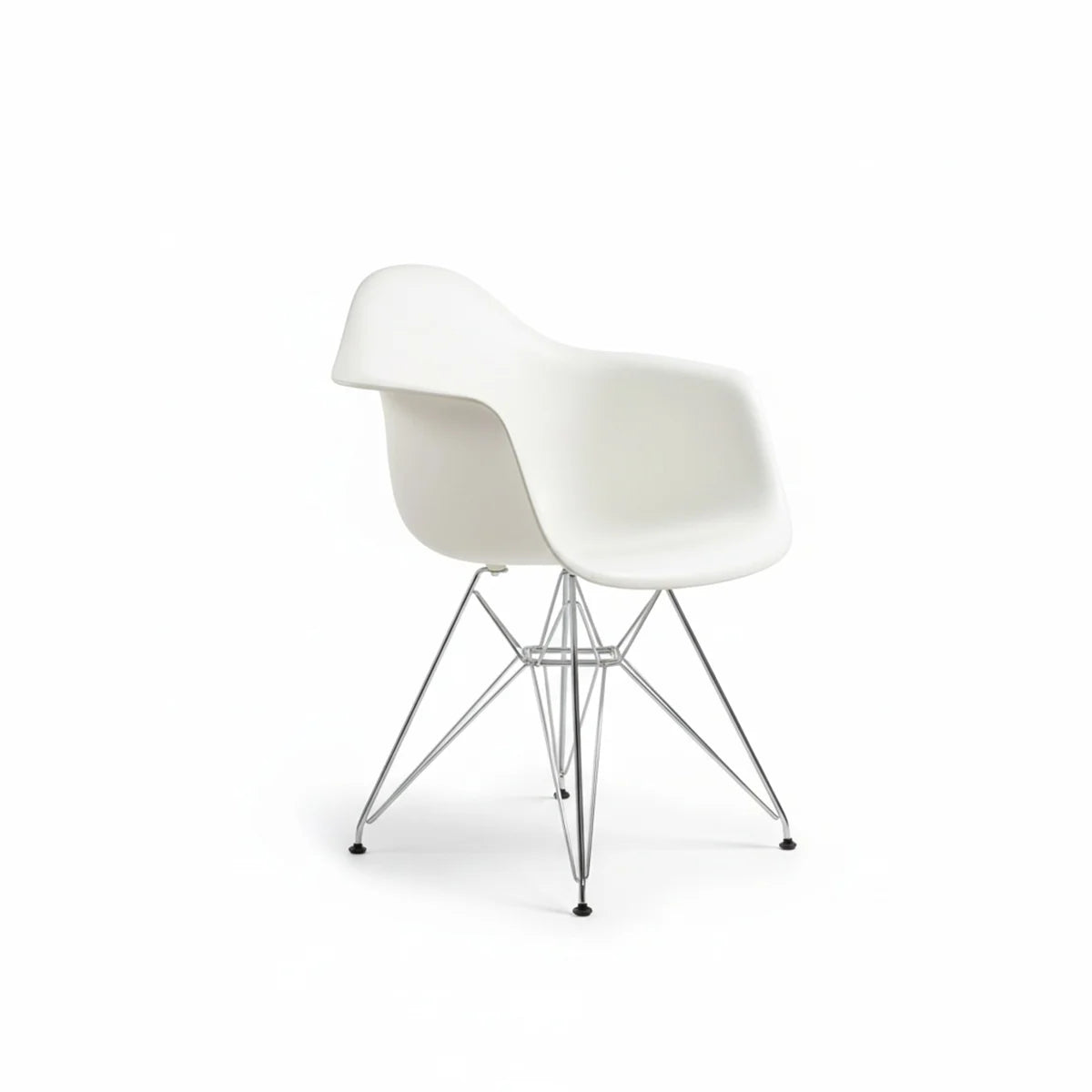Vitra Eames Plastic Chair DAR