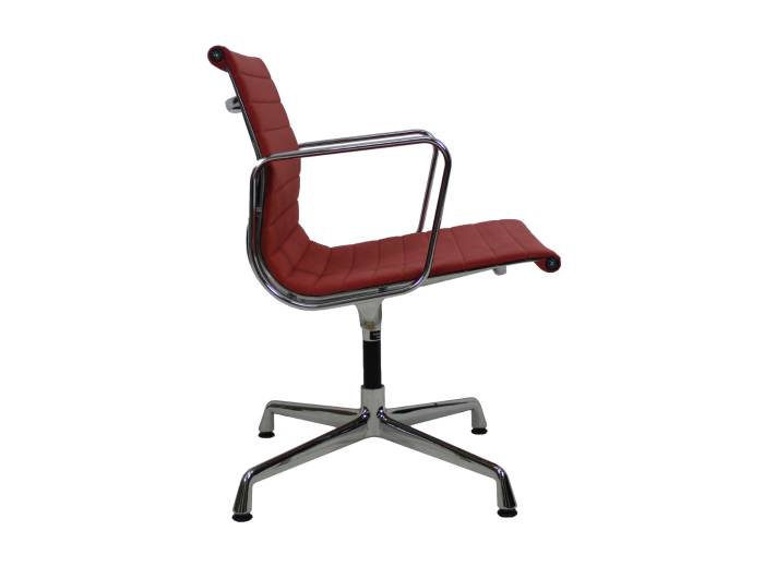 Vitra Charles & Ray Eames Alu Chair EA 107/108 Besucher und Konferenzstuhl, velour